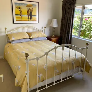 Spacious , Paraparaumu Neuseeland