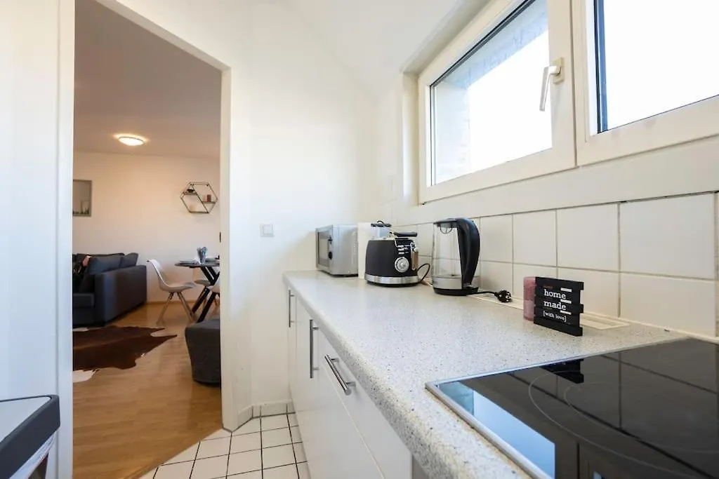 Stylish 2 Floor Penthouse • 15 Min To City Center Wien 0*,